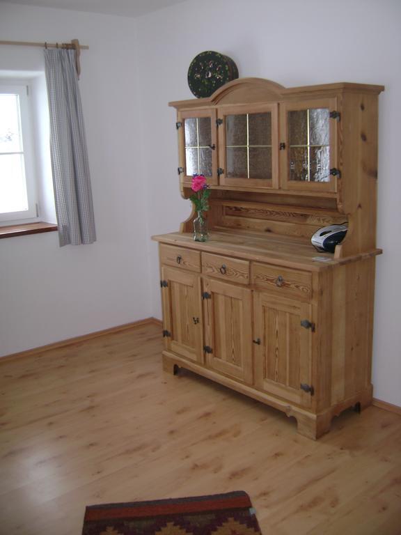 Perllehen Apartment *